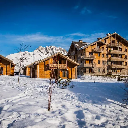 Duplex 3 Pieces Avec Piscine Chauffee A 300m Des Pistes - - Fr-1-504-457 * SuperDevoluy